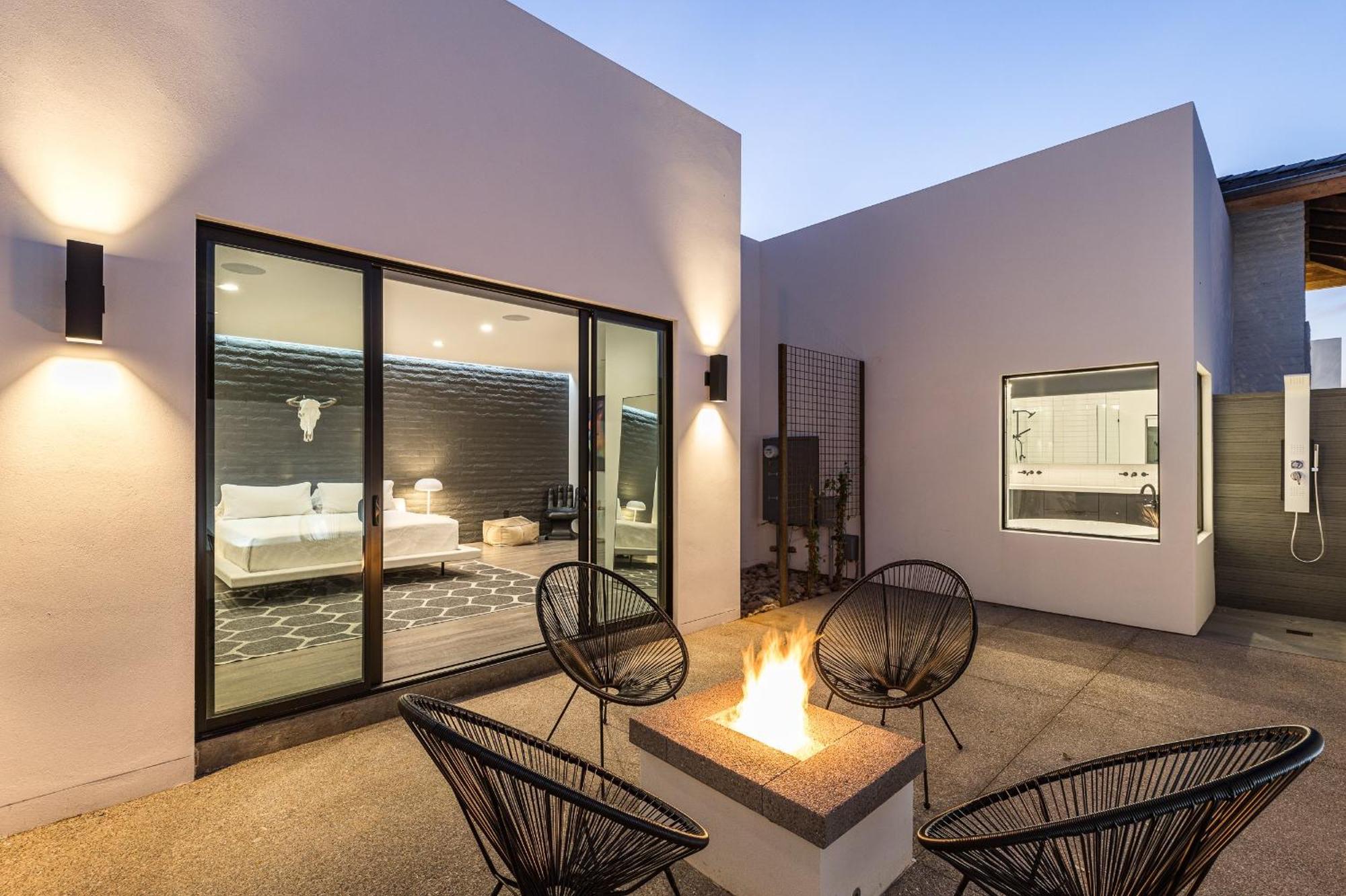 Luxury Micro-Resort, Theater, Sauna, Heated Pool Феникс Экстерьер фото